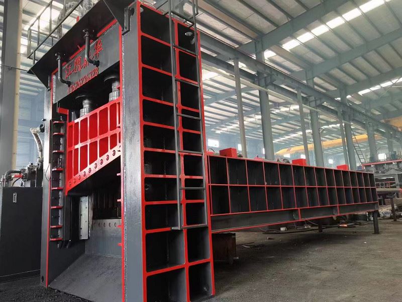 Recycling Shear Machine