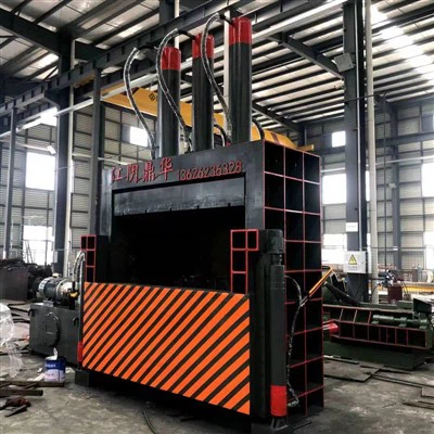Plactic Bottles Baler Machine